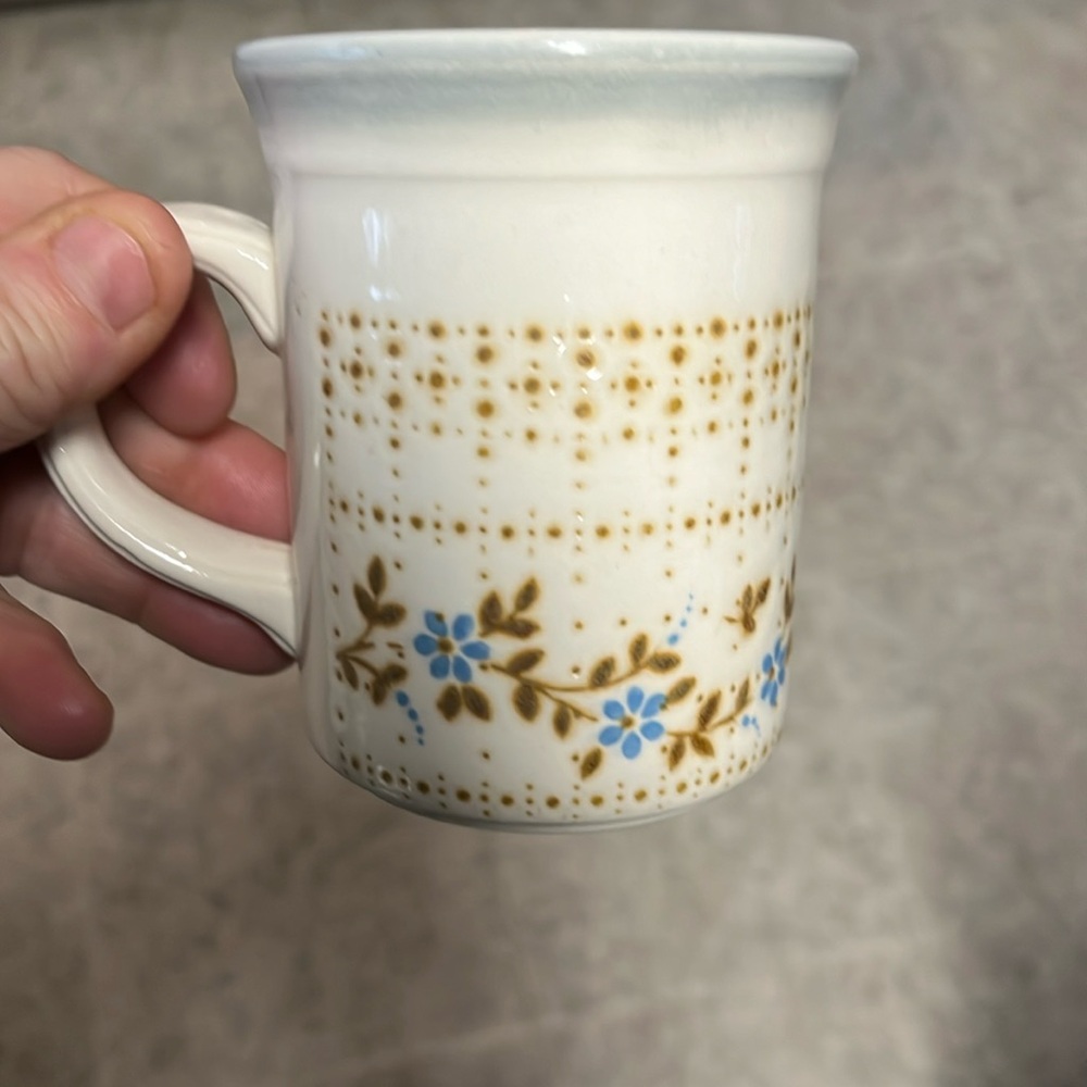 Biltons england flower mug